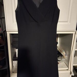 Black Sleeveless V-Neck Sheath Midi Dress